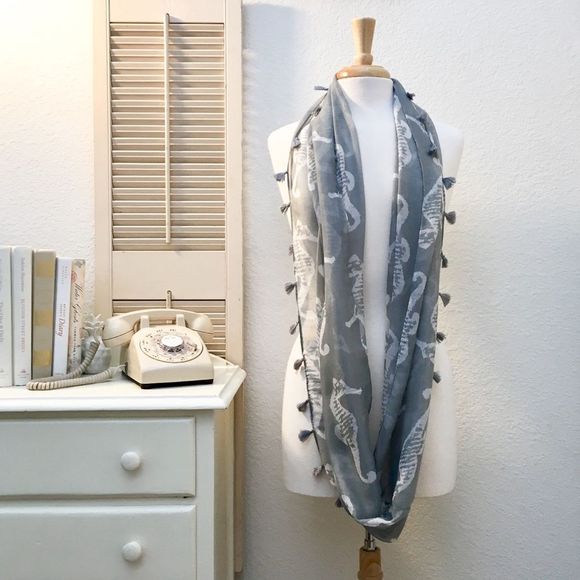 Seahorse Print Tassel Trimmed Lightweight Gray Infinity Scarf NWT - Picture 3 of 5